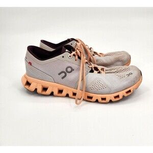 On Running Cloud X Women’s 9.5 Gray Running Shoes Pre-Owned Performance